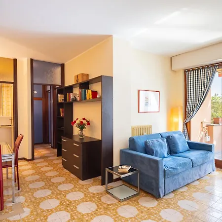 아파트 Guesthost - Bright Seaview In 산레모