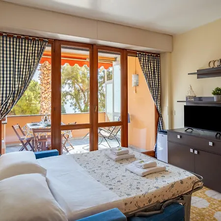 Guesthost - Bright Seaview In 아파트 *